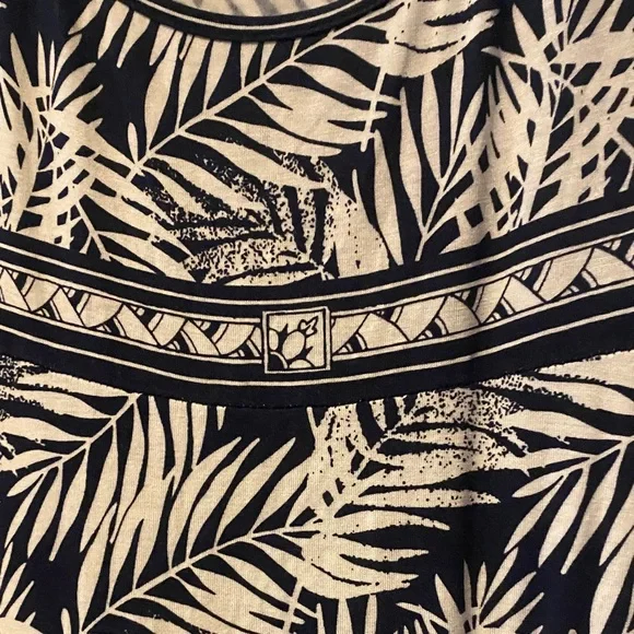 Max Studio Black and Cream Leaf Pattern Midi Dress - Picture 3 of 3